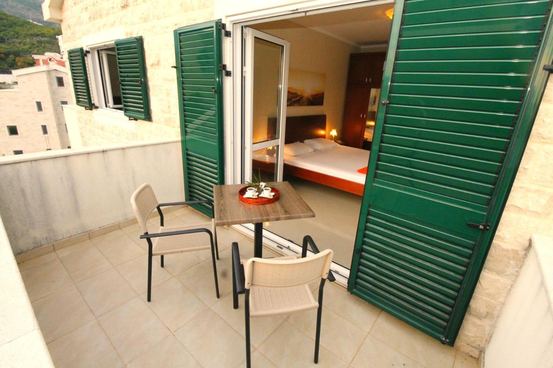 Guest House Villa Pastrovka Свети Стефан Екстериор снимка