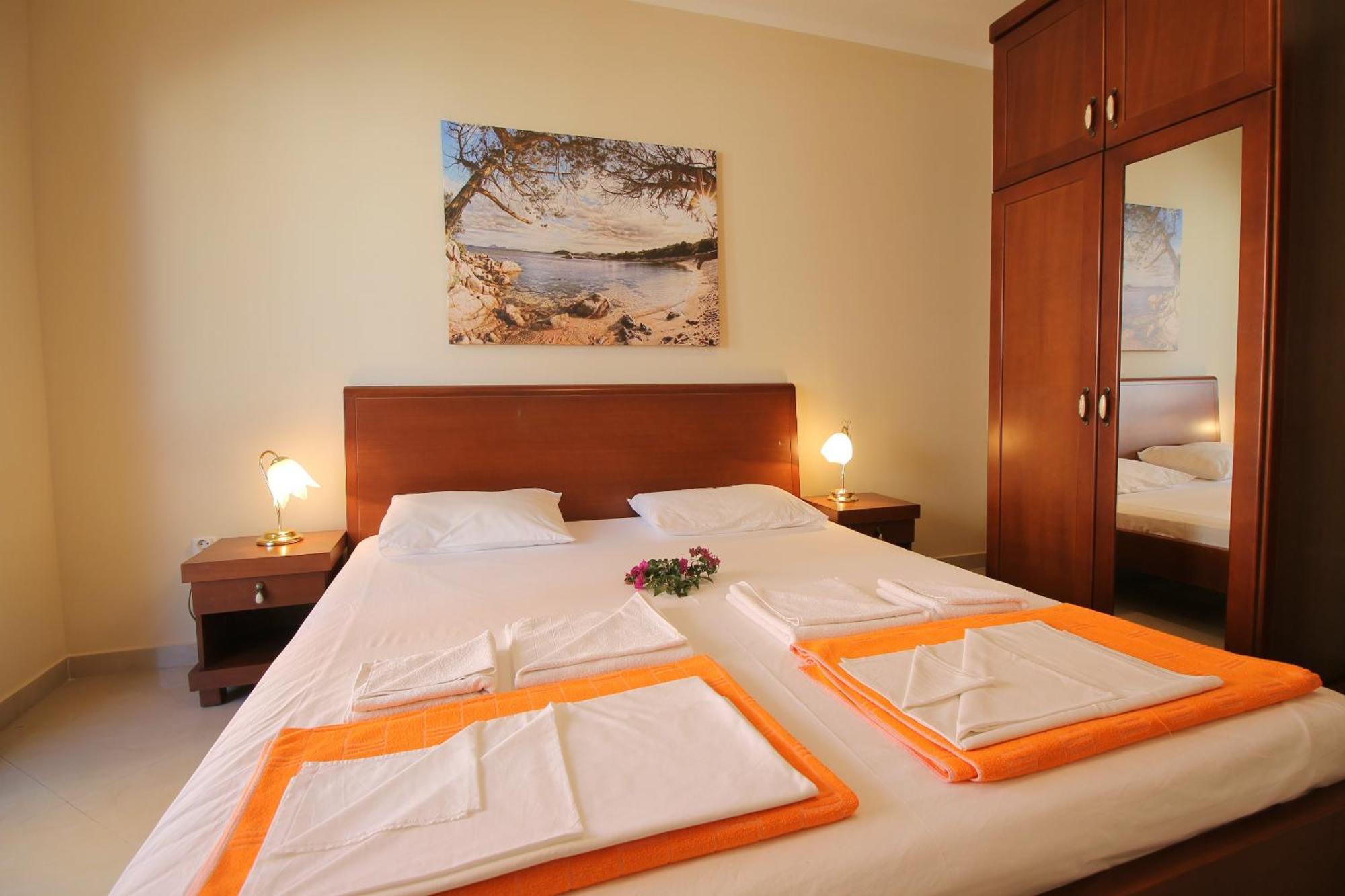 Guest House Villa Pastrovka Свети Стефан Екстериор снимка