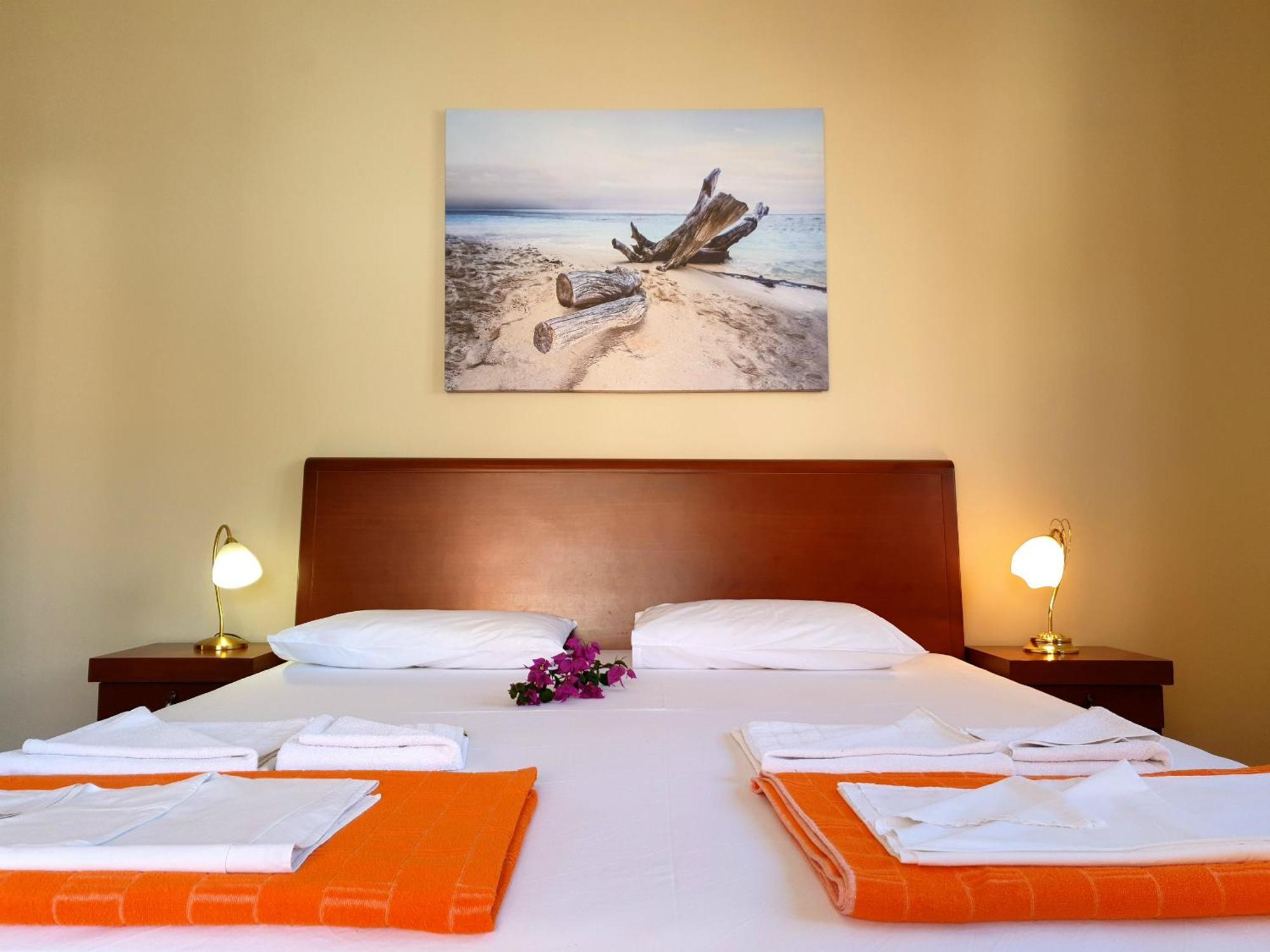Guest House Villa Pastrovka Свети Стефан Екстериор снимка